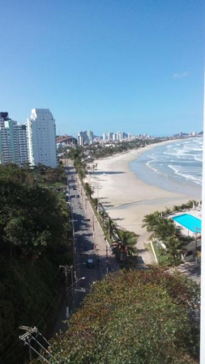 Apartamento frente para o Mar ,50 m da praia , ar condicionado todos quartos